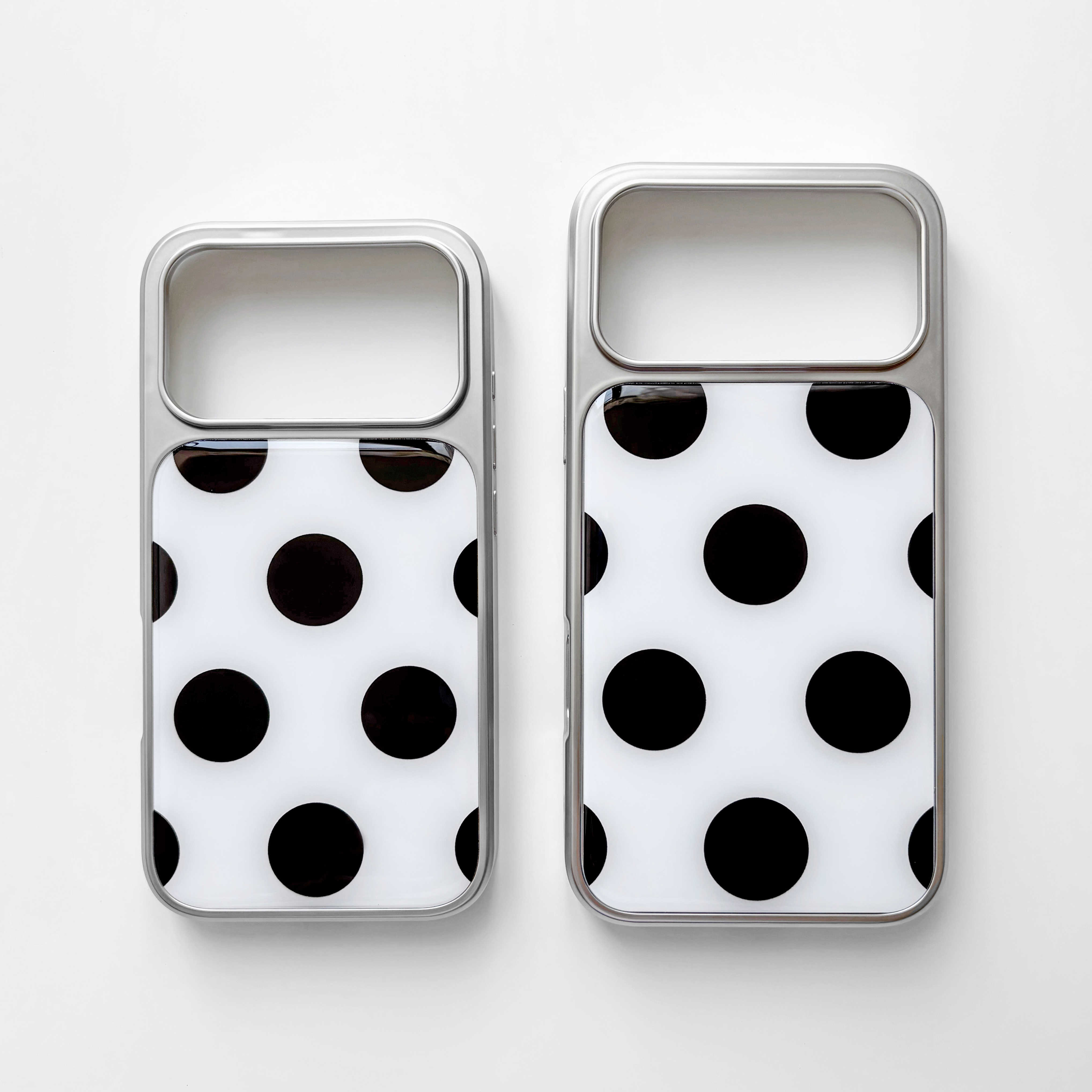 Phone Cases That Charge Your Phone - Luxury Black White Polka Dots Phone
