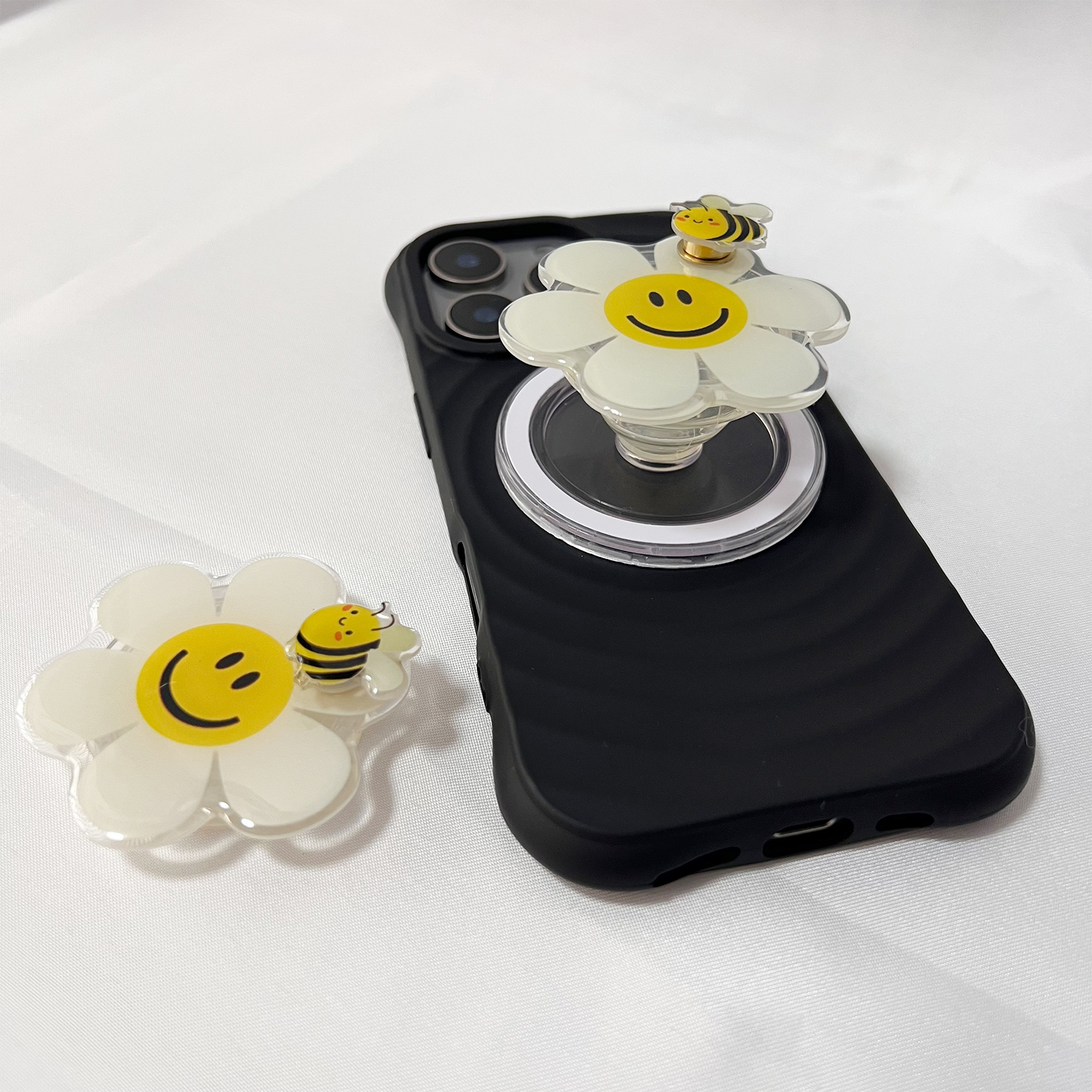 Cute 360 Degree Rotation Flowe - Phone Cases Cool Girl recension och pris