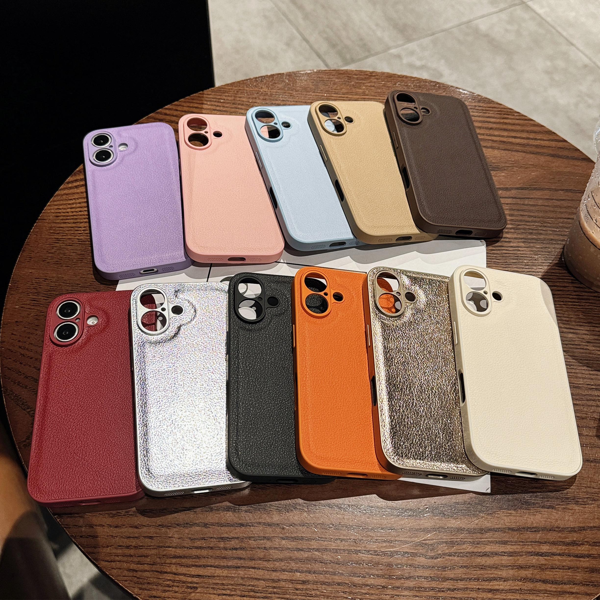 Case for iPhone 16 15 14 Plus  - Phone Cases That Charge Your Phone recension och pris