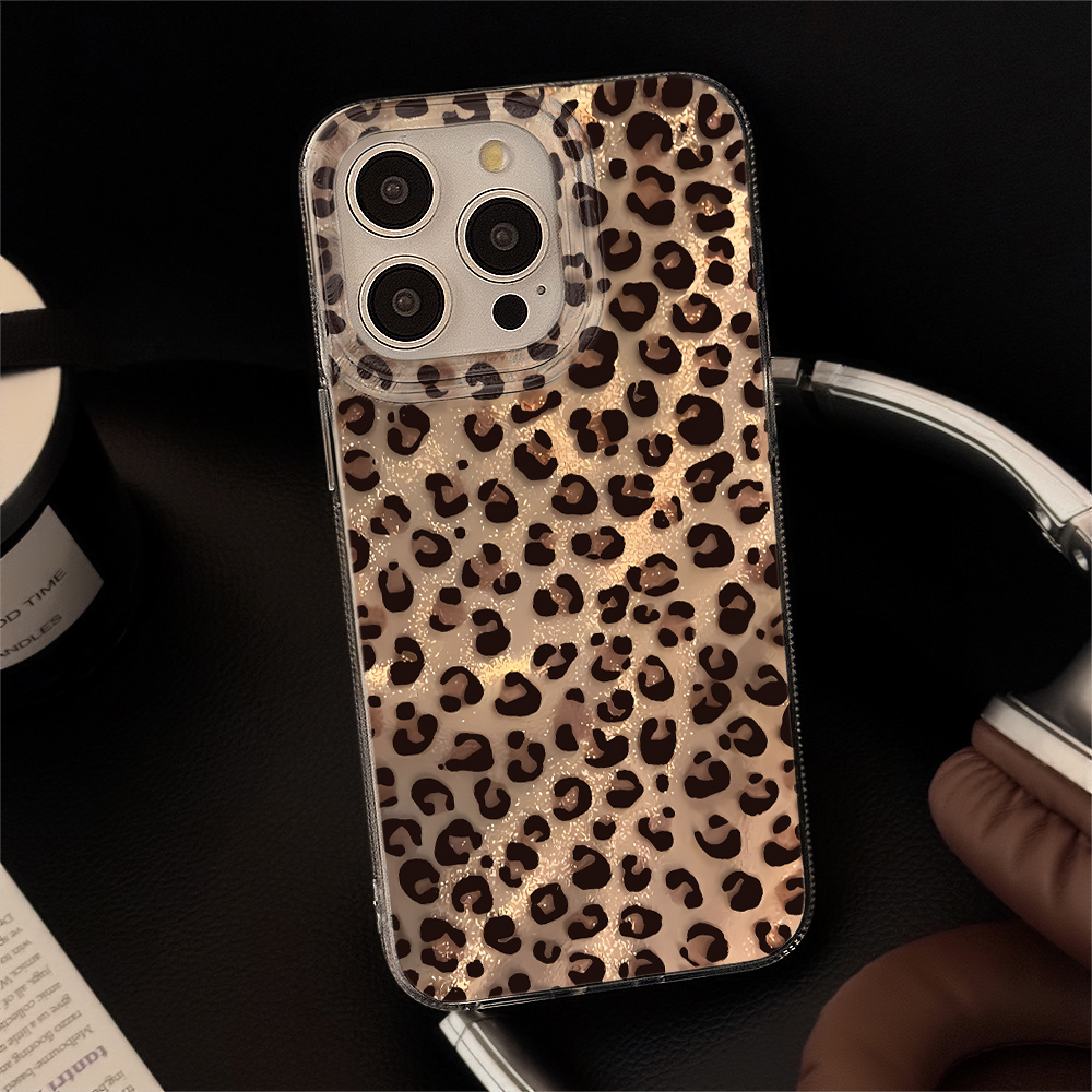 Modern Leopard Phone Case For  - Phone Cases Galaxy S26 recension och pris
