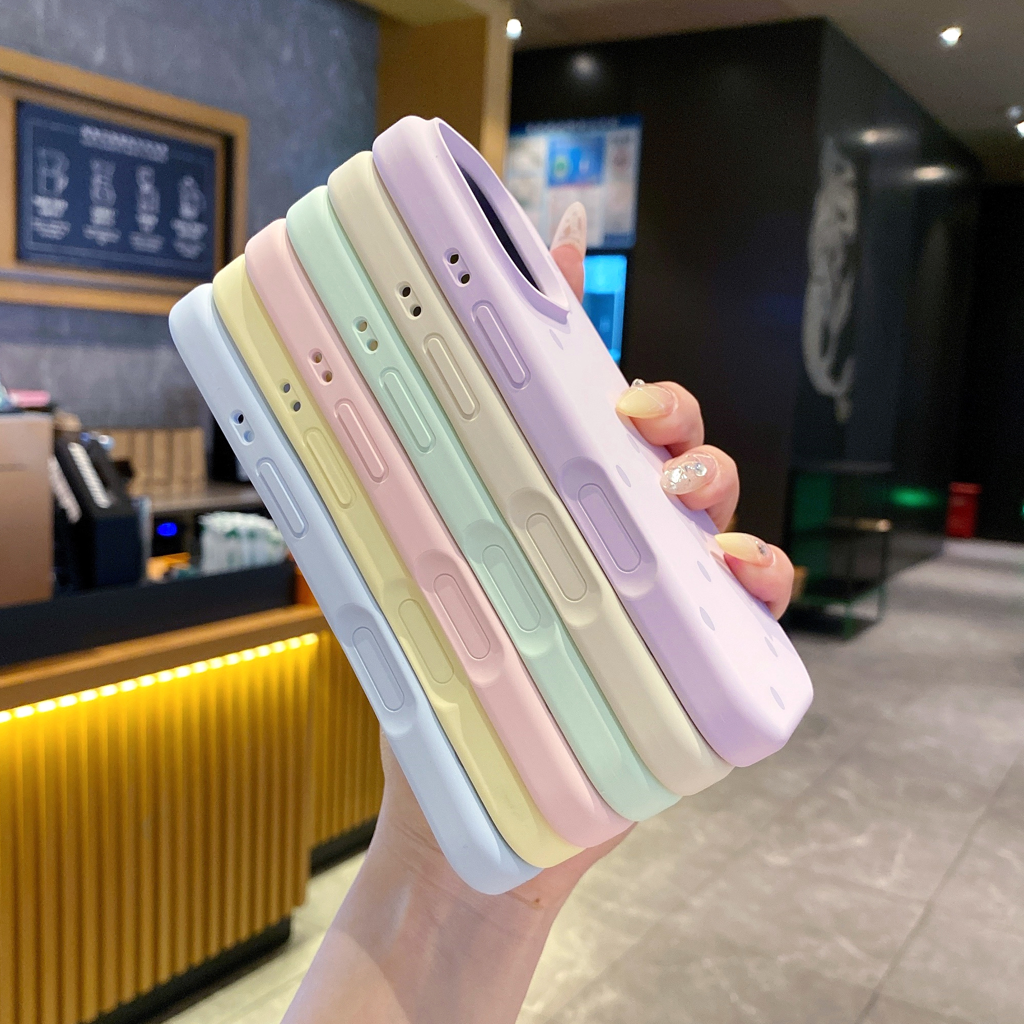 For iPhone 16 Promax liquid si - Phone Cases Highpoint recension och pris