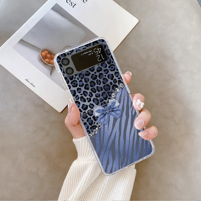 Creative Pink Blue Bow Leopard - Phone Cases Z Fold 4 recension och pris